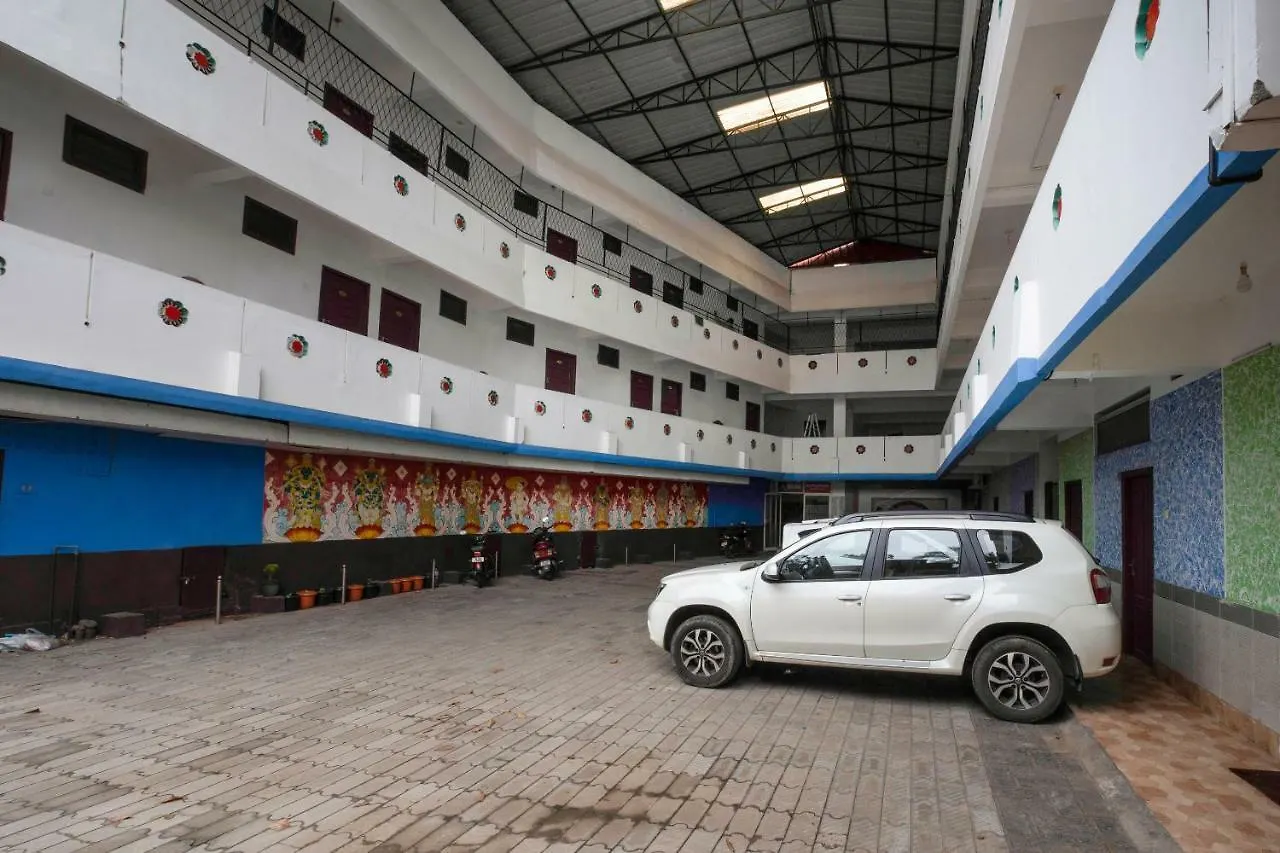 Spot On 49545 Sangamam Tourist Home Chavakkad Hotell